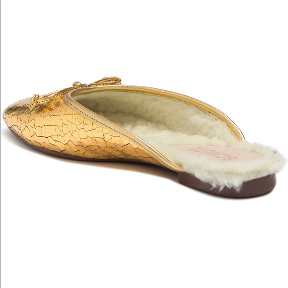Schutz Evelin Metallic leather faux Shearling lined Gold Mule - Picture 3 of 10